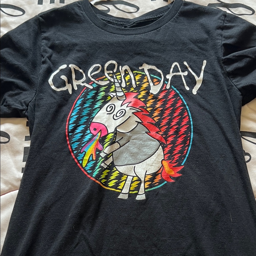 Black Unicorn Graphic T-Shirt